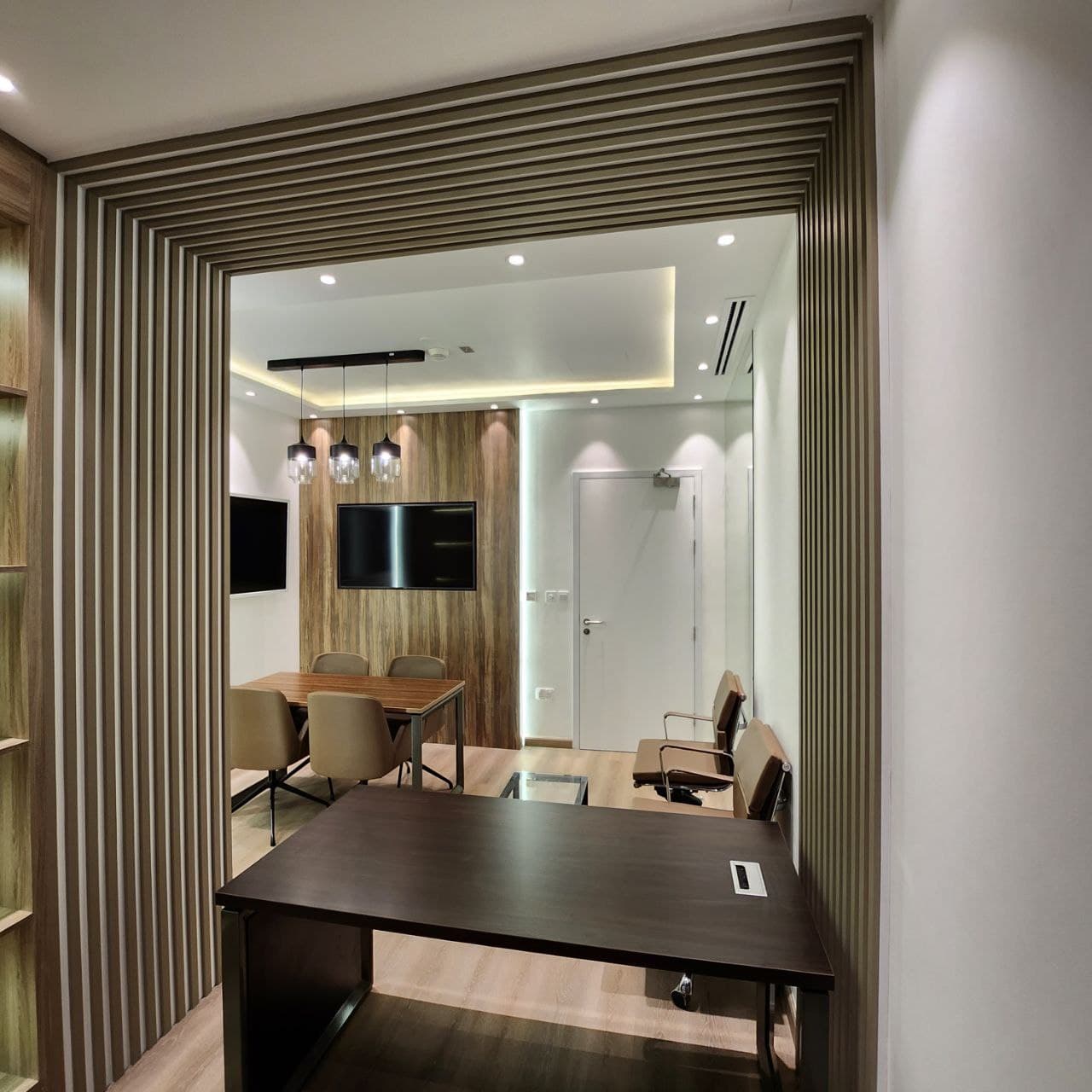 OFFICES image 23