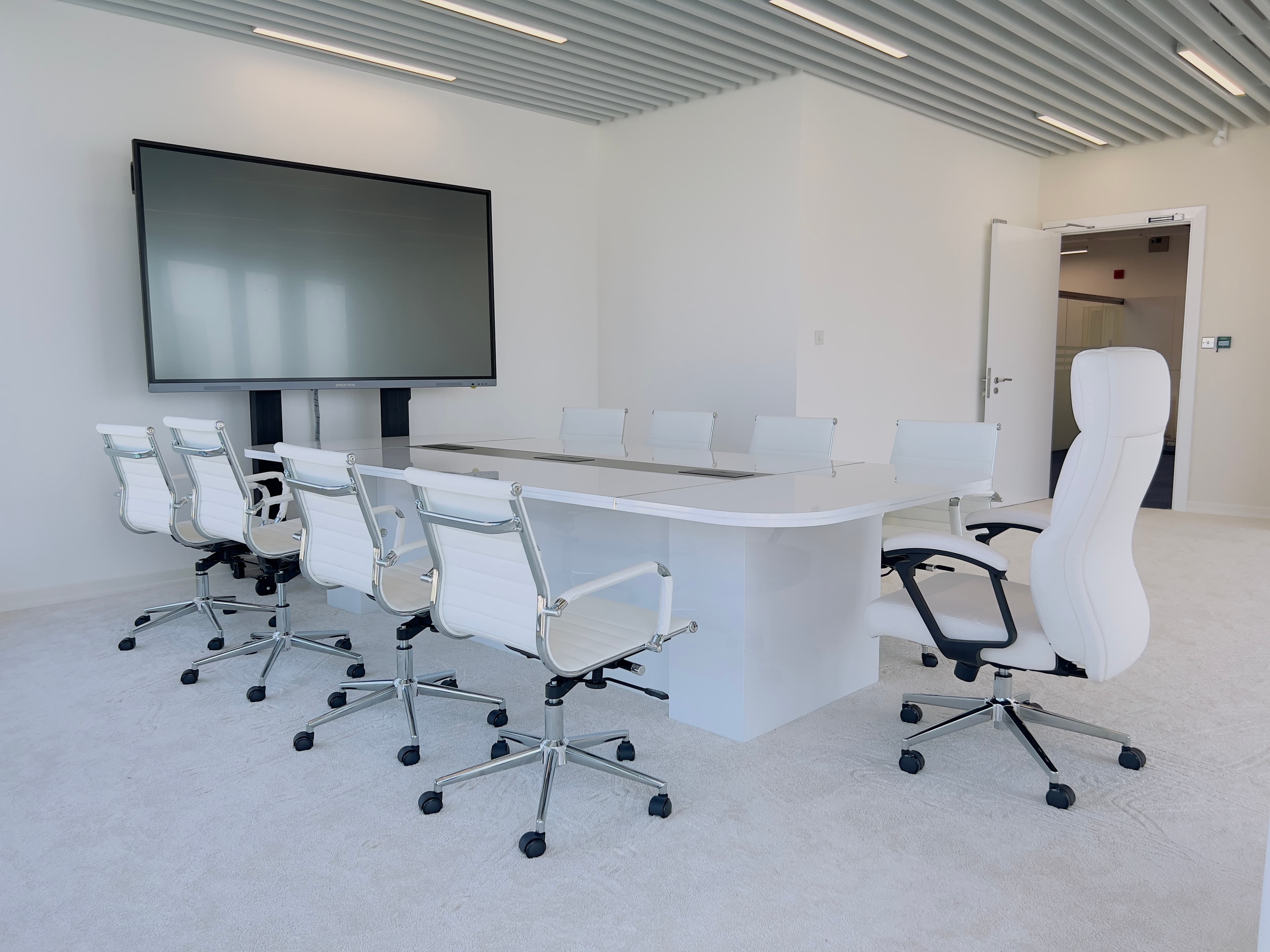 OFFICES image 7